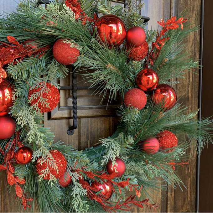 The Holiday Aisle® Decorative Collection Christmas Red Mixed